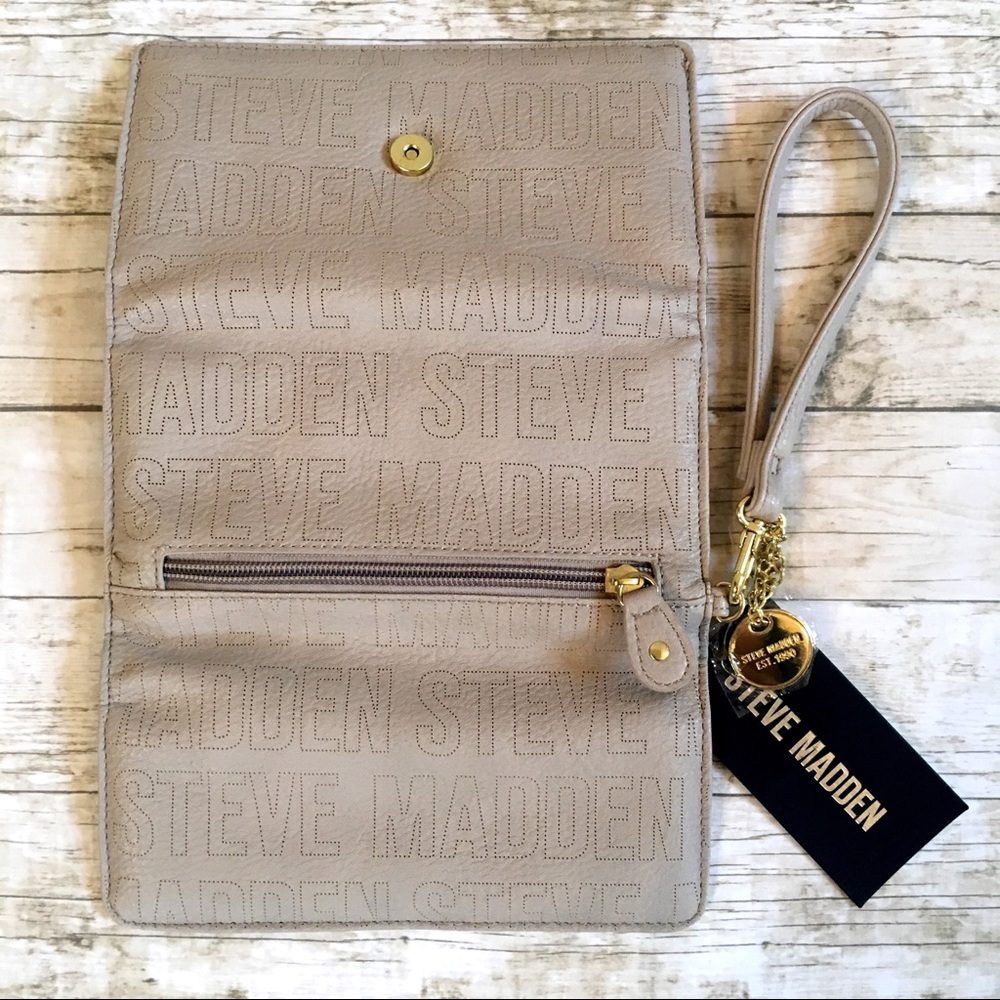 Steve Madden Wallet Wristlet - Cream Color - Picture 4 of 7